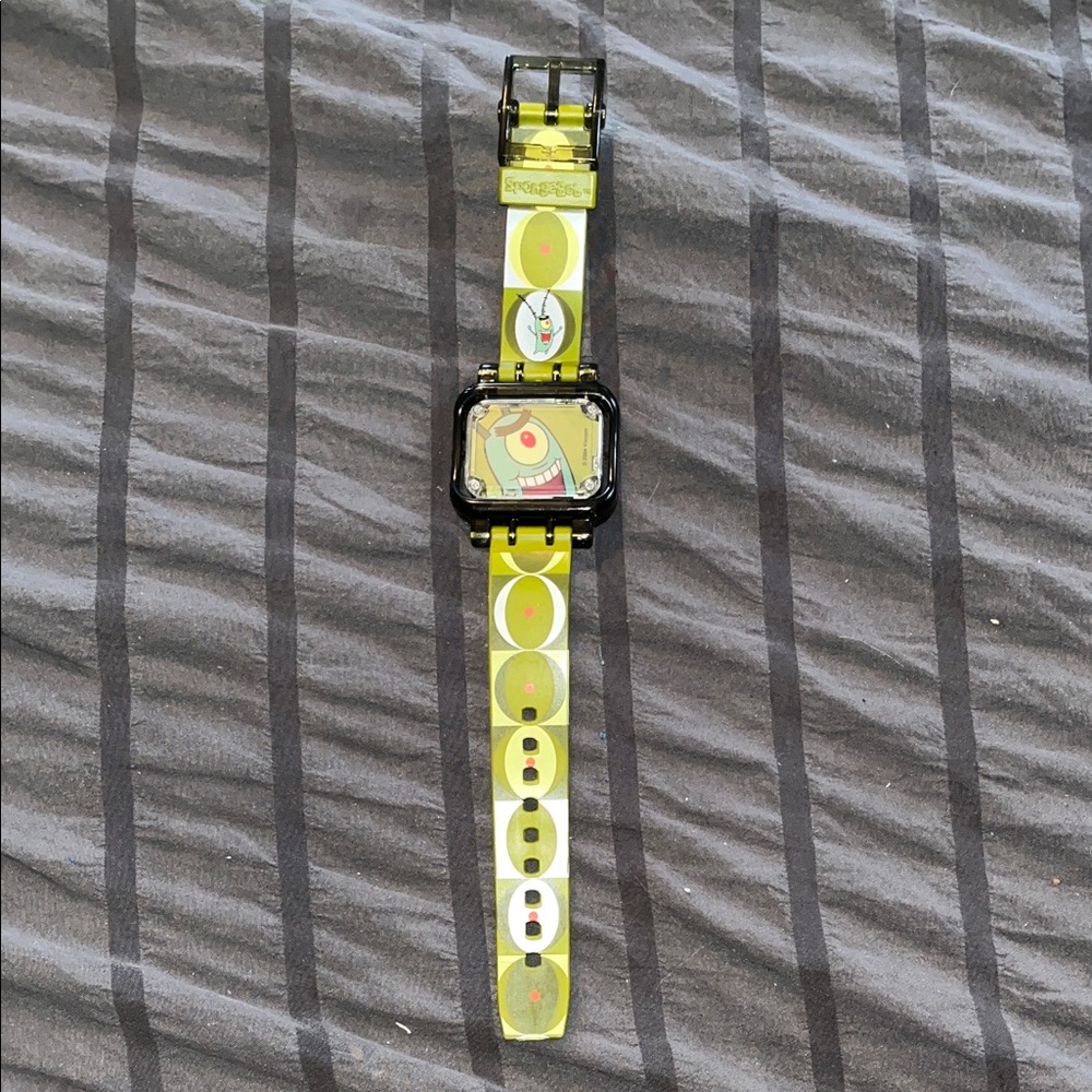 Yellow Graphic Smartwatch
